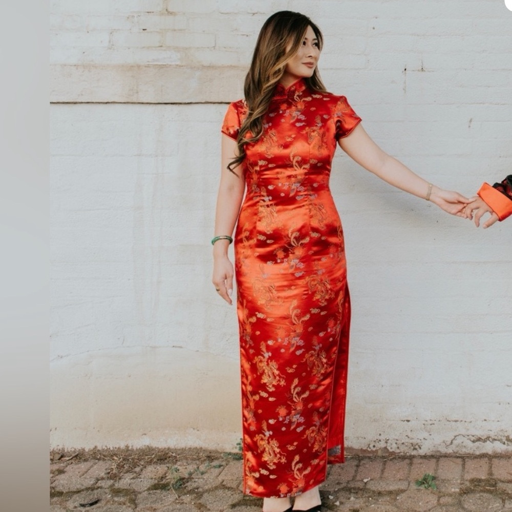 Elegant Red Cheongsam Qipao maxi slit dress
